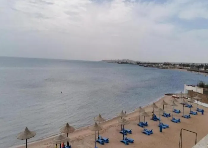 Lovely Sunny Front, Near Senzo Mall Free Wifi Apartment Hurghada