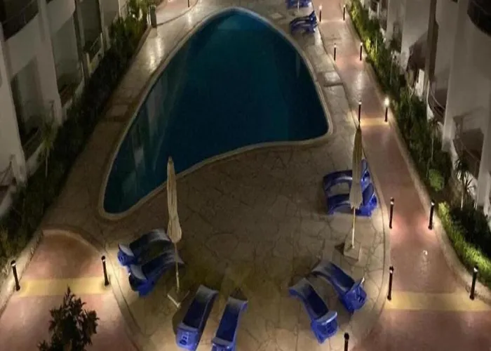 Lovely Sunny Front, Near Senzo Mall Free Wifi Hurghada