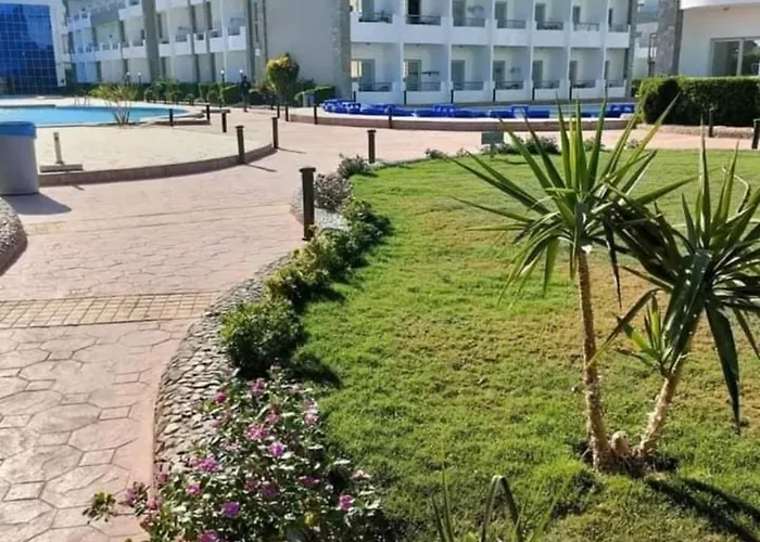Apartment Lovely Sunny Front, Near Senzo Mall Free Wifi Hurghada