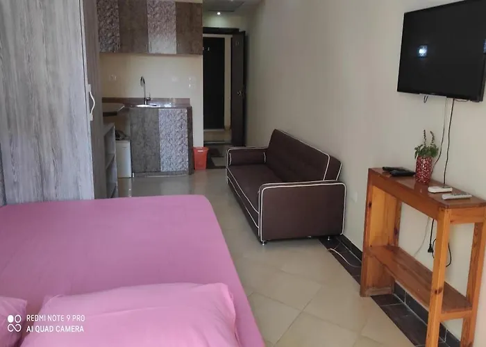 Apartment Lovely Sunny Front, Near Senzo Mall Free Wifi Hurghada