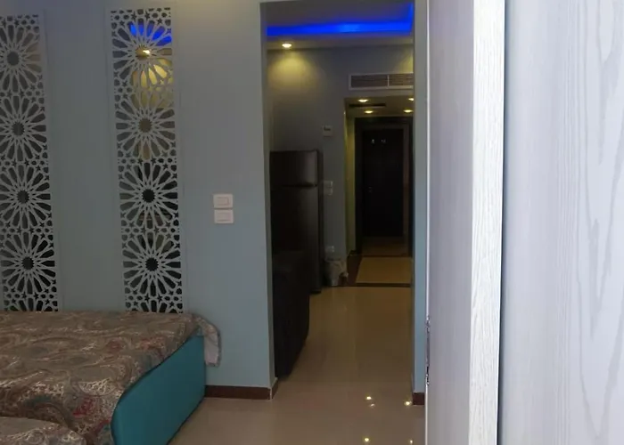 Lovely Sunny Front, Near Senzo Mall Free Wifi * Hurghada